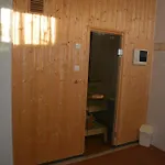 Farchanter Alm Mit Schlafzimmer, Wohnzimmer Und Schlafnische Apartment