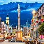 Apartment Farchanter Alm Mit Schlafzimmer, Wohnzimmer Und Schlafnische