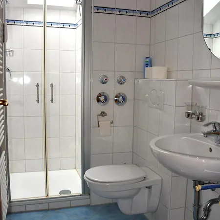 Farchanter Alm Mit Schlafzimmer, Wohnzimmer Und Schlafnische Appartement