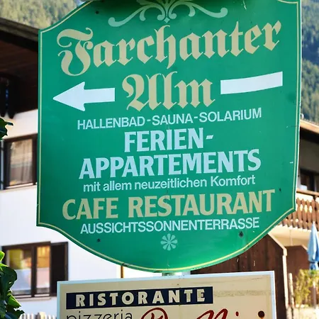 Farchanter Alm Mit Schlafzimmer, Wohnzimmer Und Schlafnische Appartement Farchant